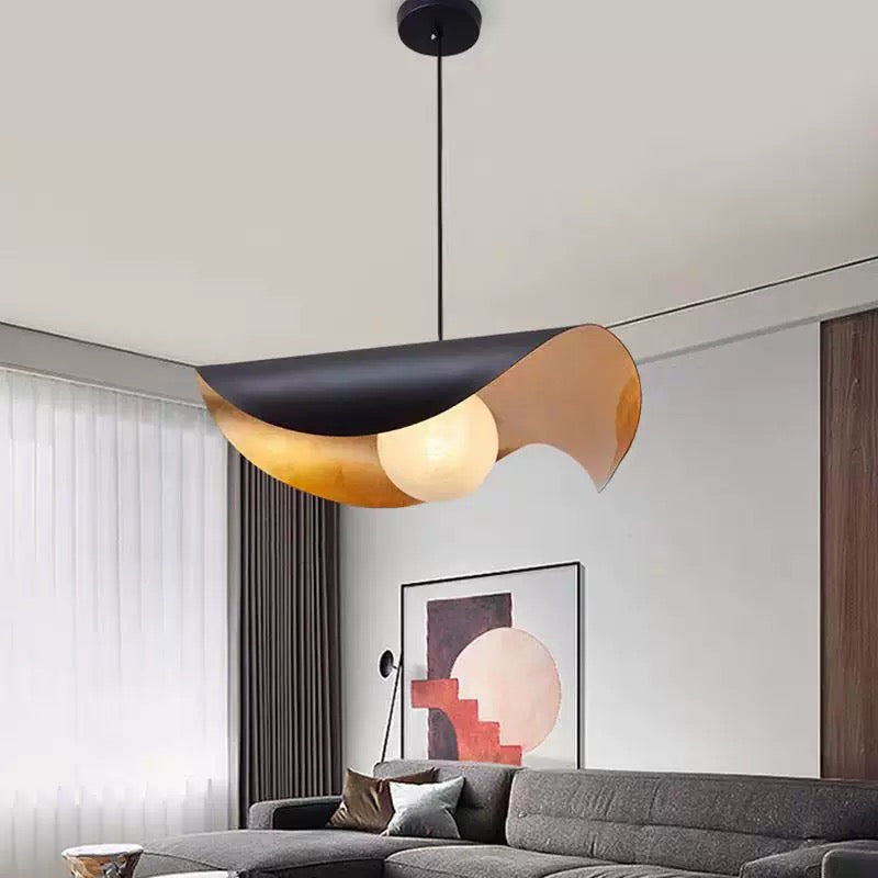 Wave Elegance Pendant Light